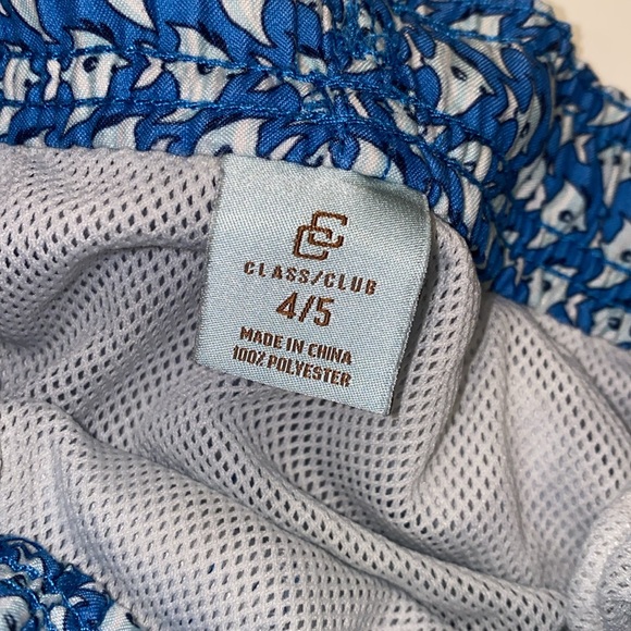 Class Club Swim Trunks. Blue Fish Pattern. SIZE 4/5. - Picture 4 of 4